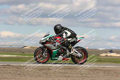 media/Feb-10-2024-TrackDaz (Sat) [[d83b097a69]]/B Group/1220pm (Wheelie Bump)/